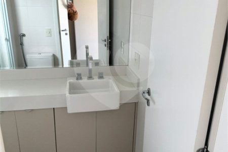 Apartamento à venda ou para alugar com 2 suítes em Vila Olímpia, São Paulo, SP