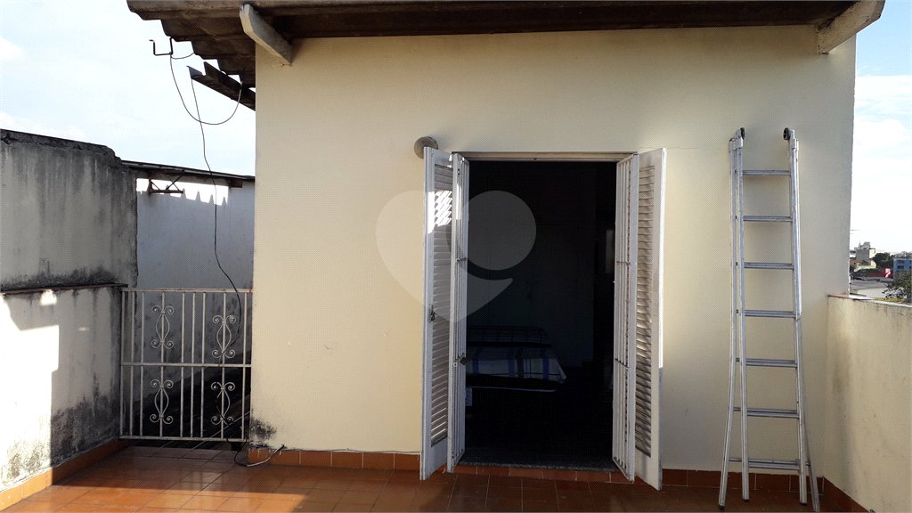 Sobrado à venda com 2 quartos, sendo 1 suíte, em Jardim São Jorge (raposo Tavares), São Paulo, SP