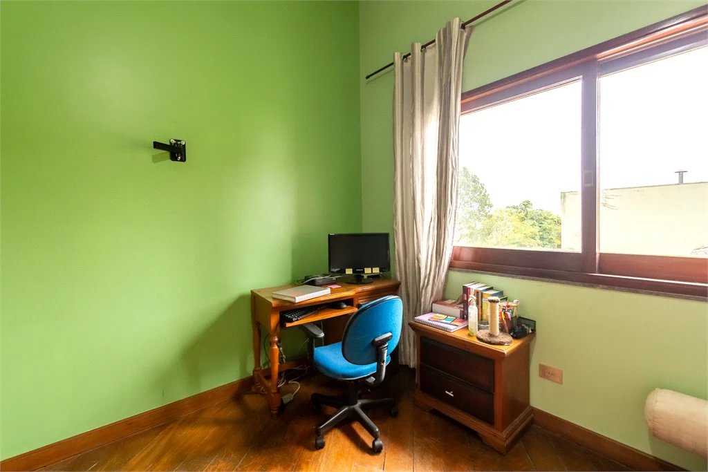 Casa à venda com 4 quartos, sendo 2 suítes, em Brooklin Paulista, São Paulo, SP