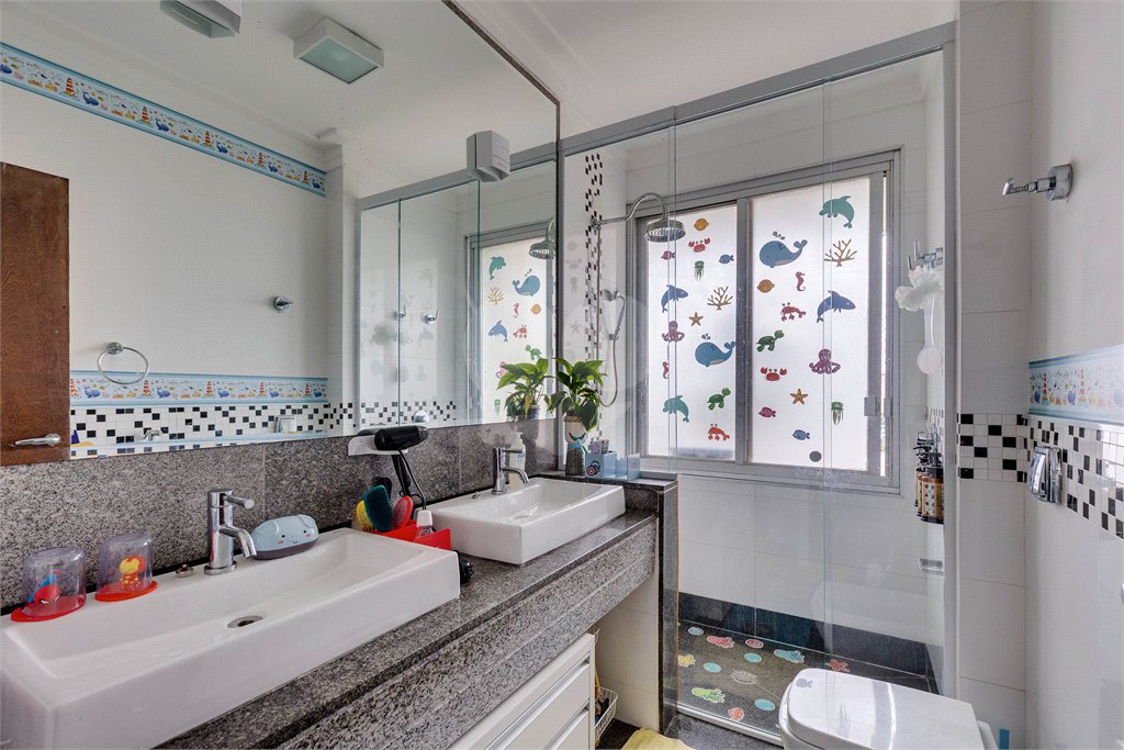 Apartamento à venda com 4 suítes em Jardim Marajoara, São Paulo, SP