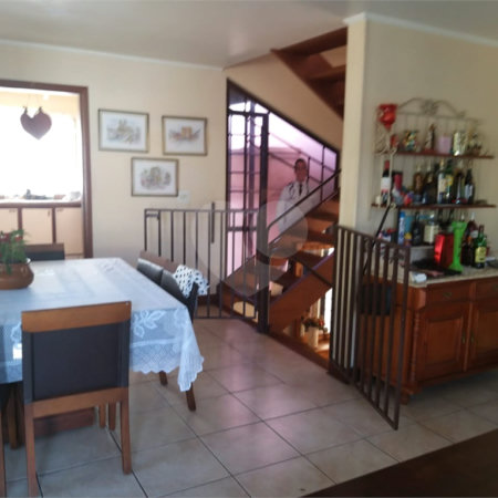 Casa à venda com 3 quartos, sendo 1 suíte, em Vila Gardênia, Atibaia, SP