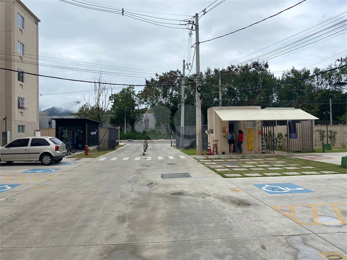 Apartamento à venda com 2 quartos em Santíssimo, Rio de Janeiro, RJ