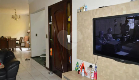 Casa à venda com 3 quartos, sendo 1 suíte,  em Vila Monumento, São Paulo, SP