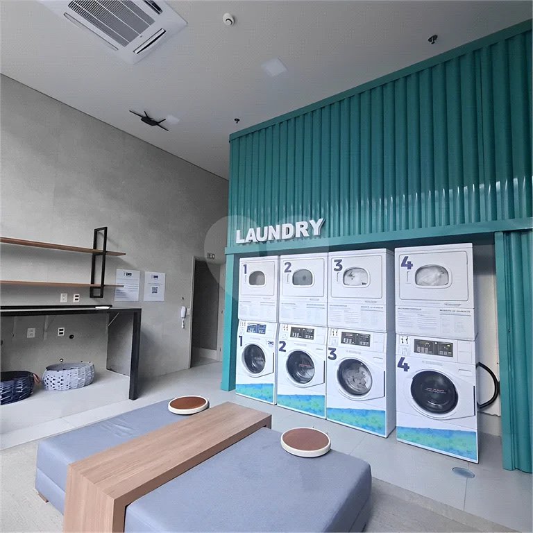 Apartamento à venda com 2 quartos, sendo 1 suíte, em Pinheiros, São Paulo, SP