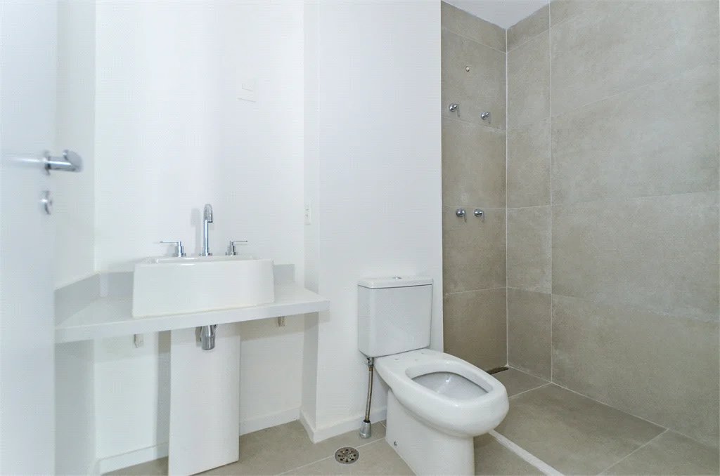 Apartamento à venda com 4 suítes em Jardim das Acácias, São Paulo, SP