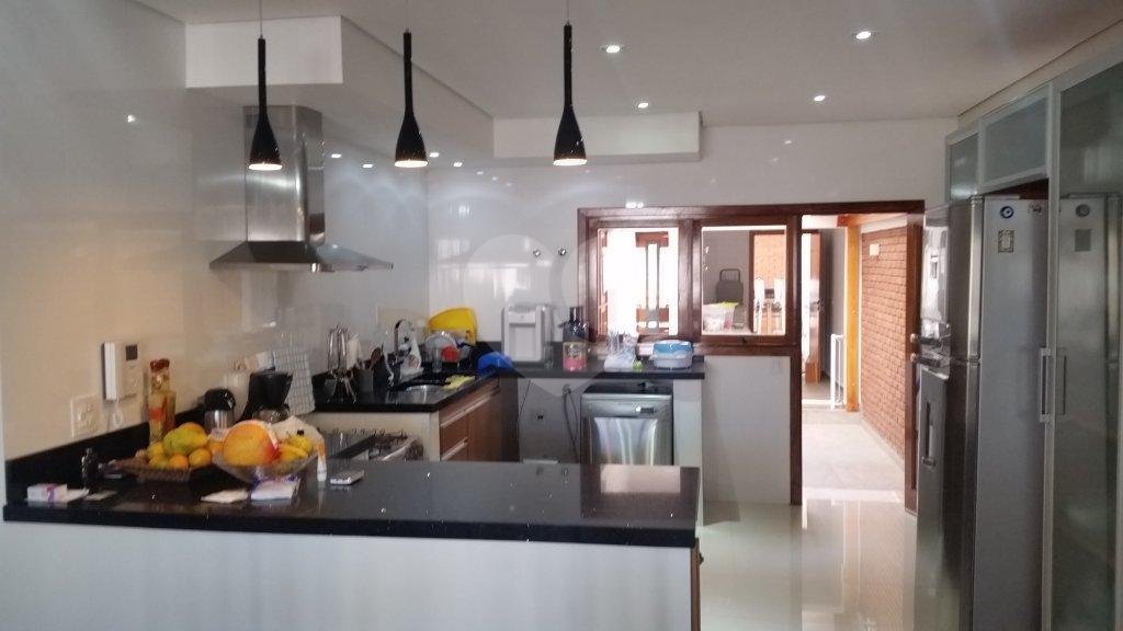 Sobrado à venda com 3 quartos, sendo 1 suíte, em Barro Branco (zona Norte), São Paulo, SP