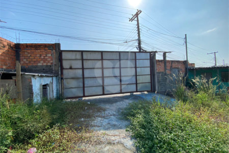 Terreno à venda em Vila Romanópolis, Ferraz de Vasconcelos, SP