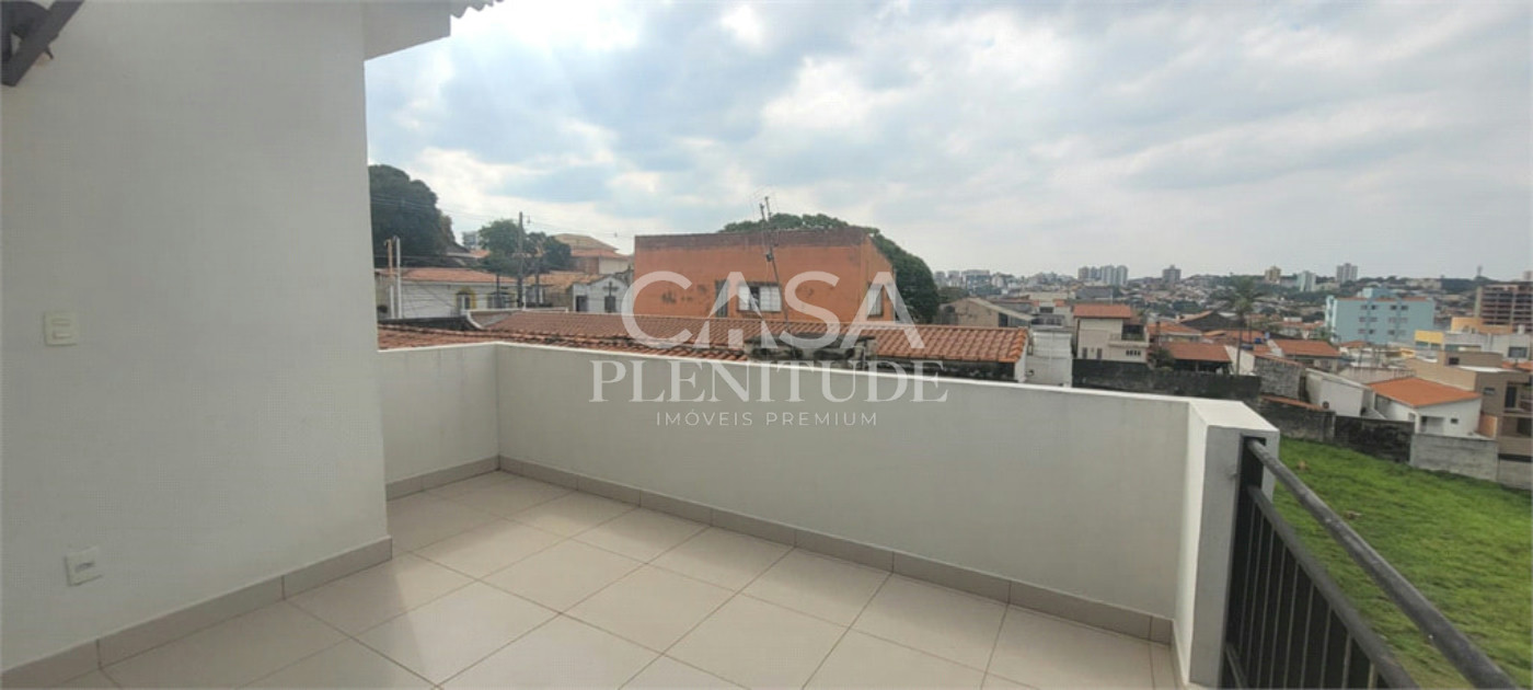 Casa à venda com 3 quartos, sendo 1 suíte, em Vila Augusta, Sorocaba, SP