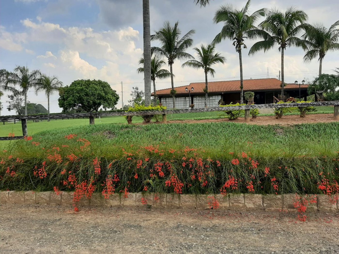 Rancho com 12 dormitórios à venda, 63000 m² por R$ 7.500.000,00 - Condomínio Haras Paineiras - Salto/SP