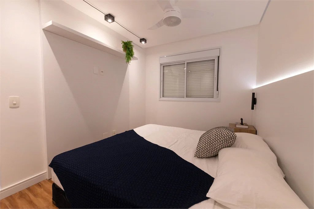 Apartamento à venda com 3 quartos, sendo 1 suíte, em Alto da Lapa, São Paulo, SP