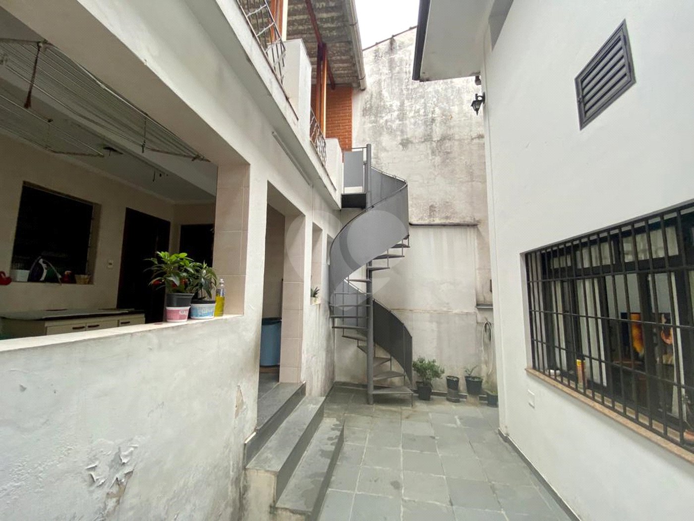 Casa à venda com 3 quartos, sendo 1 suíte, em Água Fria, São Paulo, SP