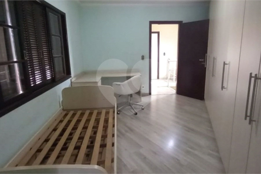 Sobrado para alugar com 3 quartos, sendo 1 suíte, em Parque Maria Domitila, São Paulo, SP