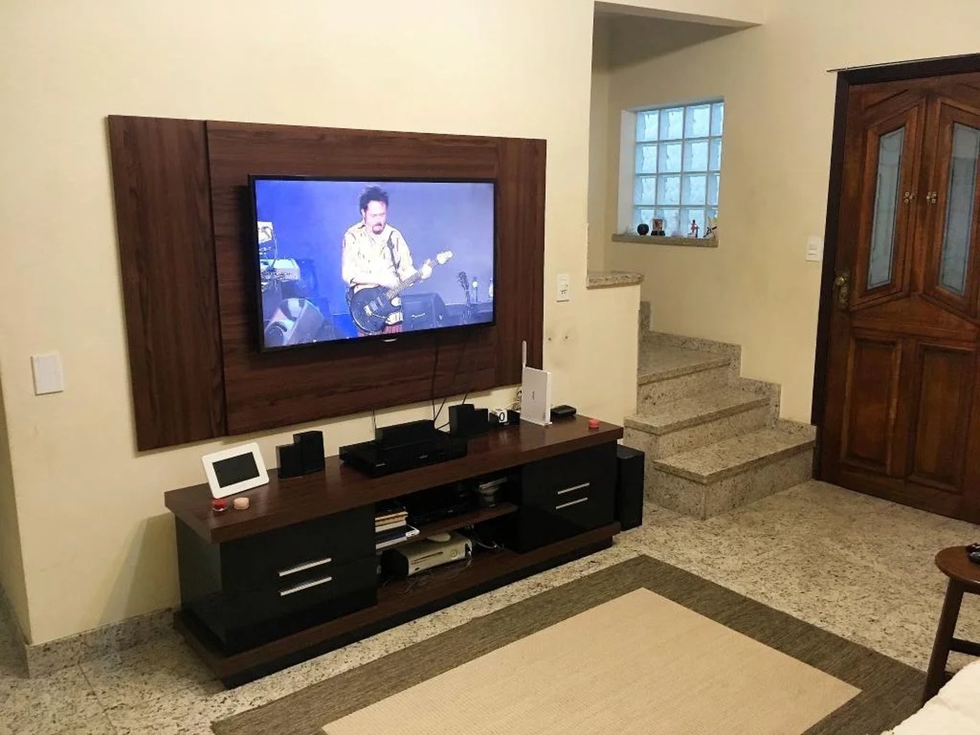 Sobrado à venda com 4 quartos, sendo 1 suíte,  em Jardim Sarah, São Paulo, SP