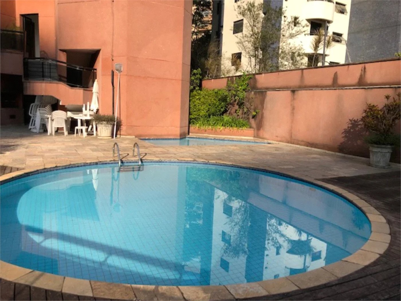 Apartamento à venda com 3 quartos, sendo 2 suítes,  em Vila Suzana, São Paulo, SP