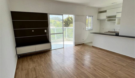 Apartamento à venda com 3 quartos, sendo 1 suíte,  em Jardim Villaça, São Roque, SP