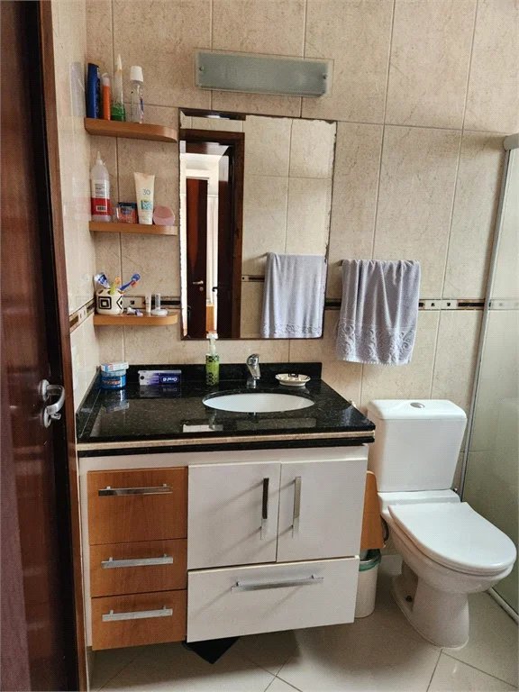 Casa à venda com 4 quartos, sendo 2 suítes, em Vila Romana, São Paulo, SP