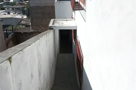Casa à venda com 3 quartos, sendo 2 suítes, em Jardim Maria Duarte, São Paulo, SP