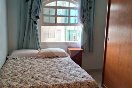 Casa à venda com 4 quartos, sendo 2 suítes, em Vila Indiana, São Paulo, SP