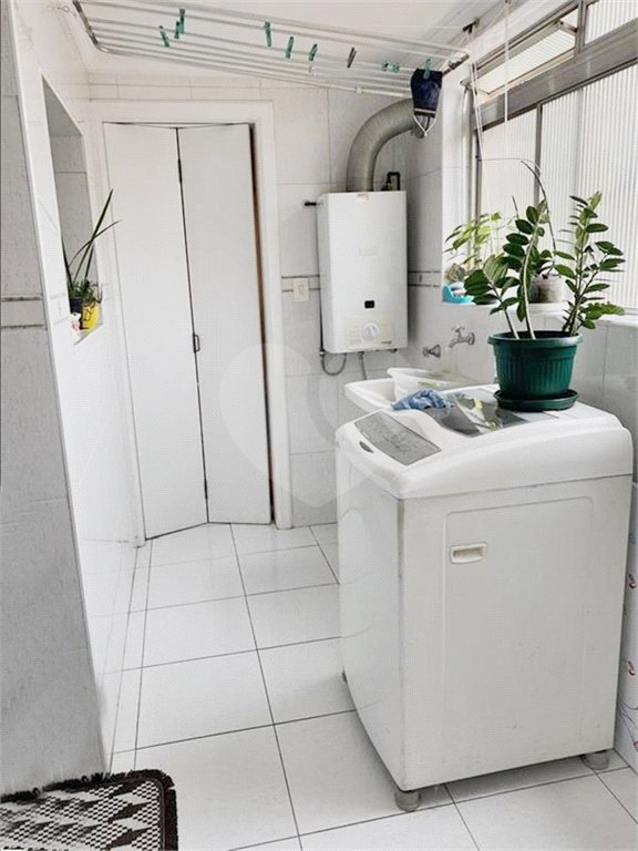 Apartamento à venda com 3 quartos, sendo 1 suíte, em Vila Paulicéia, São Paulo, SP