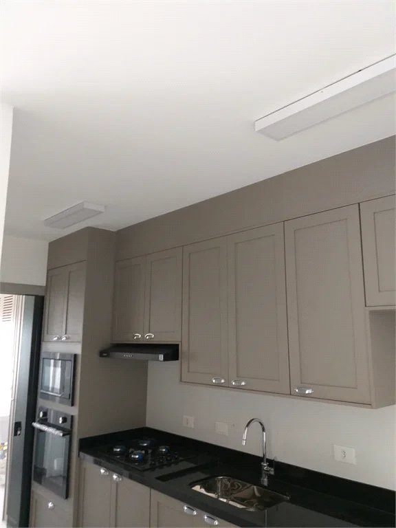 Apartamento à venda com 2 suítes em Lapa, São Paulo, SP