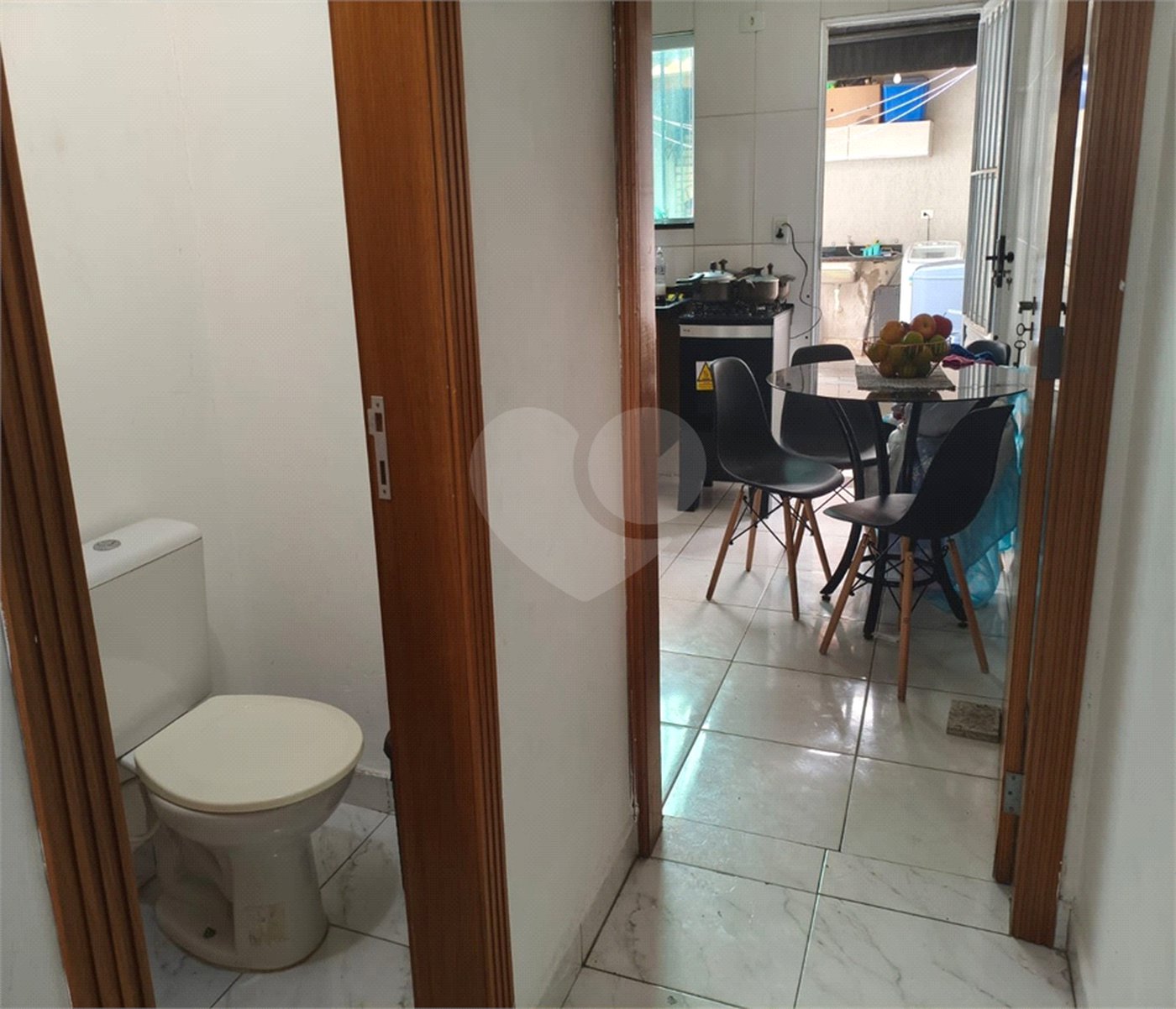 Sobrado à venda com 3 quartos, sendo 1 suíte, em Tremembé, São Paulo, SP