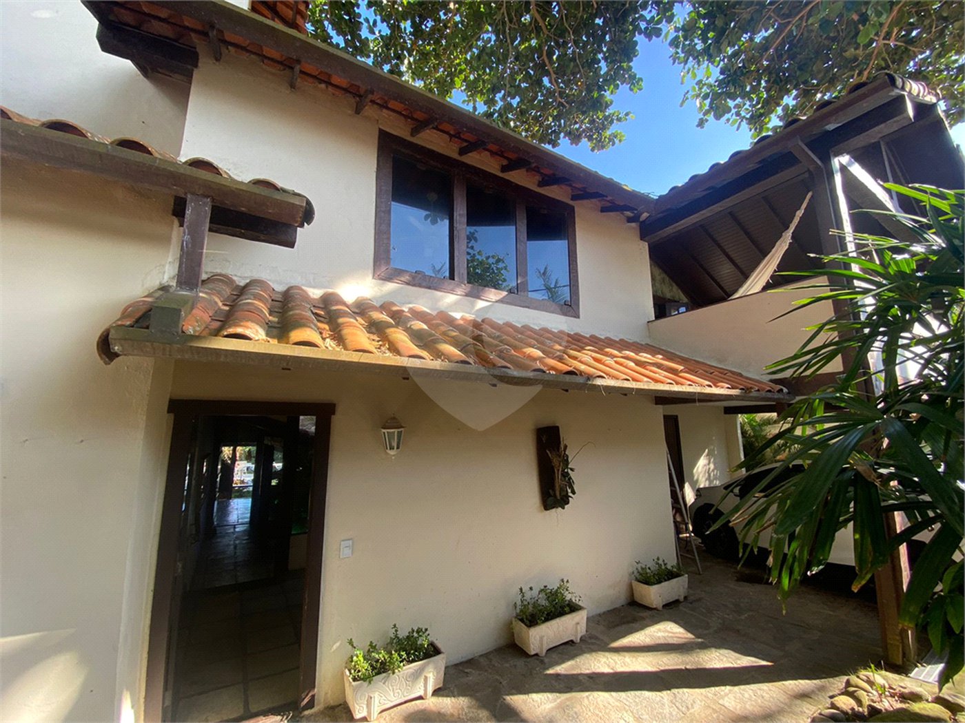 Casa à venda com 6 quartos, sendo 4 suítes, em Canto, Armação dos Búzios, RJ