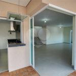 Casa à venda com 4 suítes no condomínio Santa Isabel I, Louveira - SP