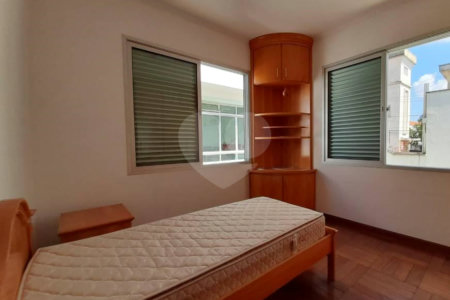 Sobrado à venda com 5 quartos em Jardim São Paulo(zona Norte), São Paulo, SP