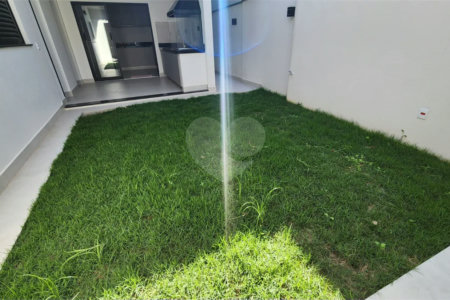 Casa Térrea Recém-Construída à Venda no Condomínio Portal do Bosque – Louveira/SP