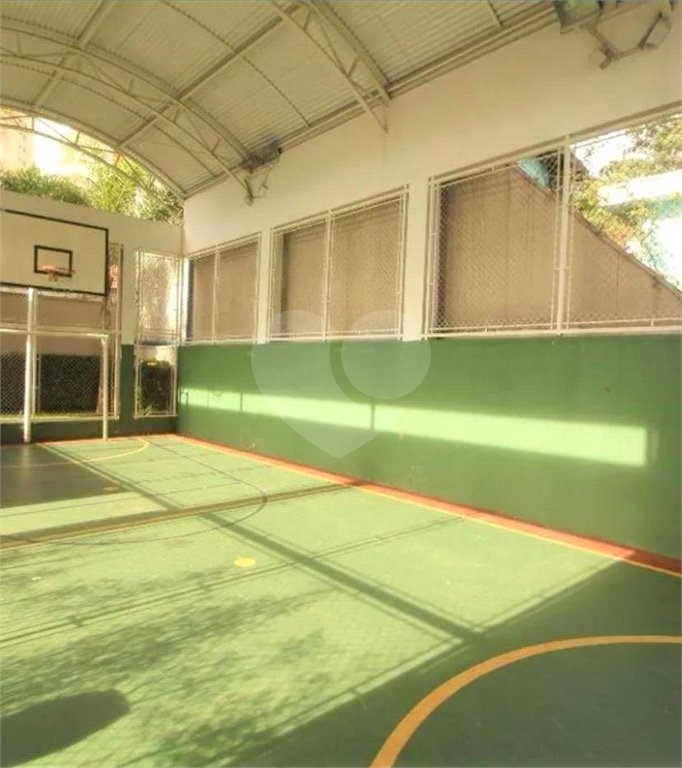 Apartamento à venda Vila Gumercindo - 2 dormitórios, 1 suíte, 1 vaga