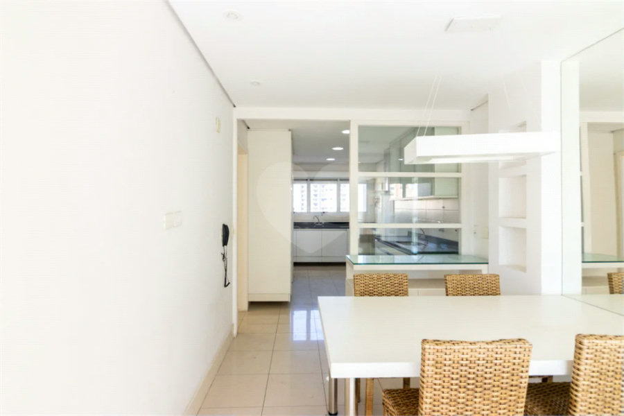 Vila Andrade / Jardim Sul - 4 dormitórios | 2 suítes | 3 vagas | depósito