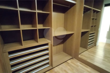 Á venda Apartamento Alto Padrão 5 suítes / 8 vagas 522m² Vila Nova Conceição