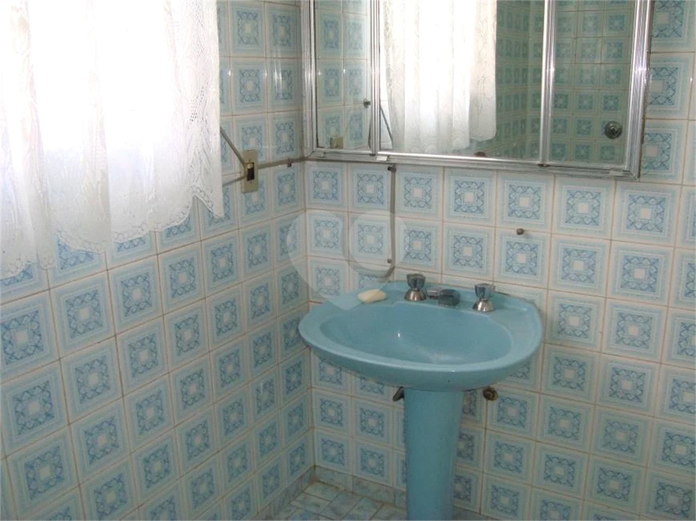 Casa sobrado a venda com 3 dormitórios na mooca.Aceita Permuta.