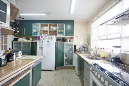 Apartamento à venda com 3 quartos, sendo 1 suíte, em Jardim Paulista, São Paulo, SP