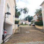 Casa à venda com 4 quartos, sendo 3 suítes, no condomínio Residencial Sans Souci, São Paulo - SP