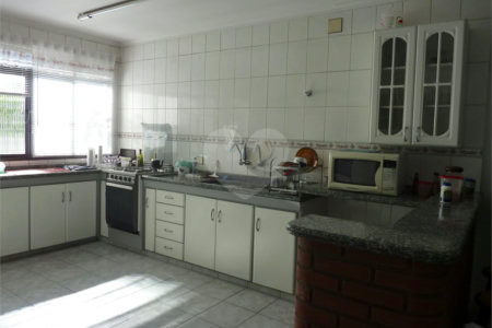Sobrado à venda com 2 quartos, sendo 1 suíte,  em Alto da Lapa, São Paulo, SP
