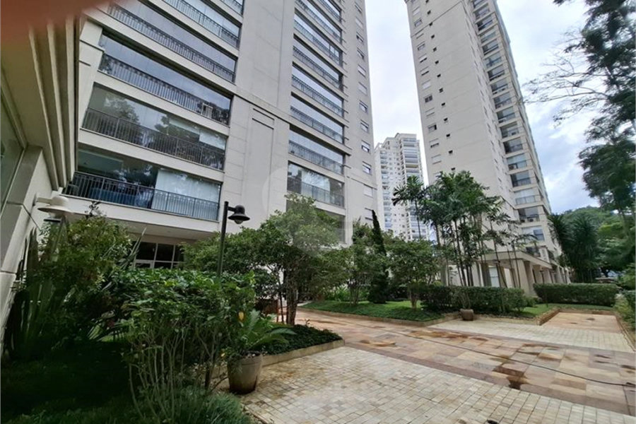 Apartamento para alugar com 3 suítes em Santana, São Paulo, SP
