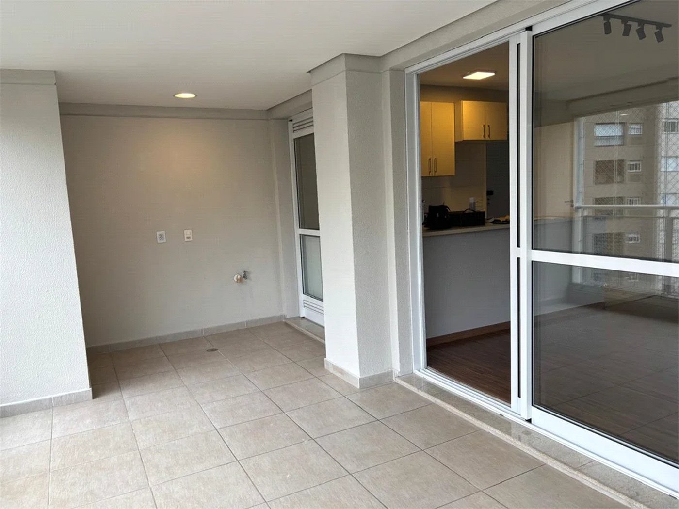 Apartamento à venda com 3 quartos, sendo 2 suítes, em Vila Andrade, São Paulo, SP