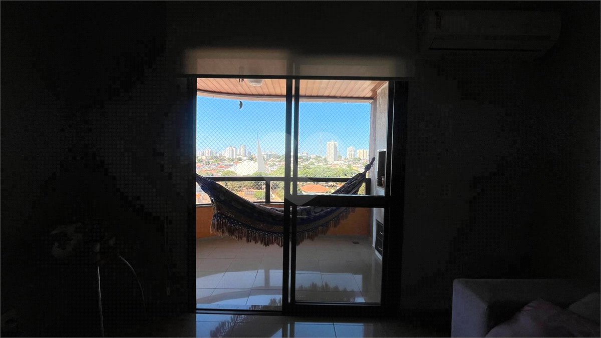 Apartamento à venda com 2 suítes em Quilombo, Cuiabá, MT