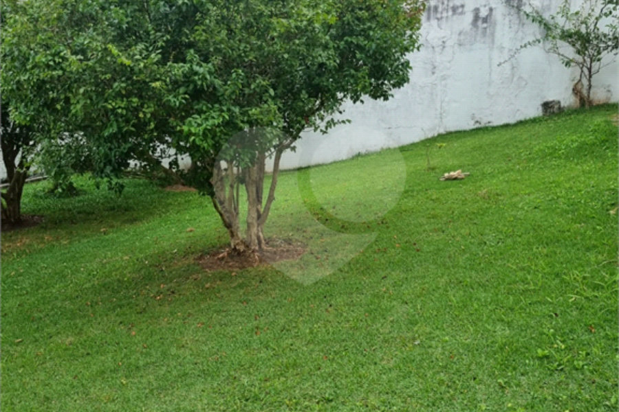 Casa Térrea à venda com 5 quartos, sendo 3 suítes, em Tremembé, São Paulo, SP