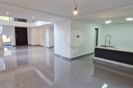 Casa à venda com 3 suítes no condomínio Reserva dos Vinhedos, Louveira - SP