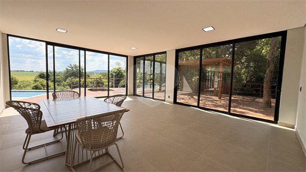 Casa à venda com 3 suítes no condomínio Village Ipanema Ii, Araçoiaba da Serra - SP