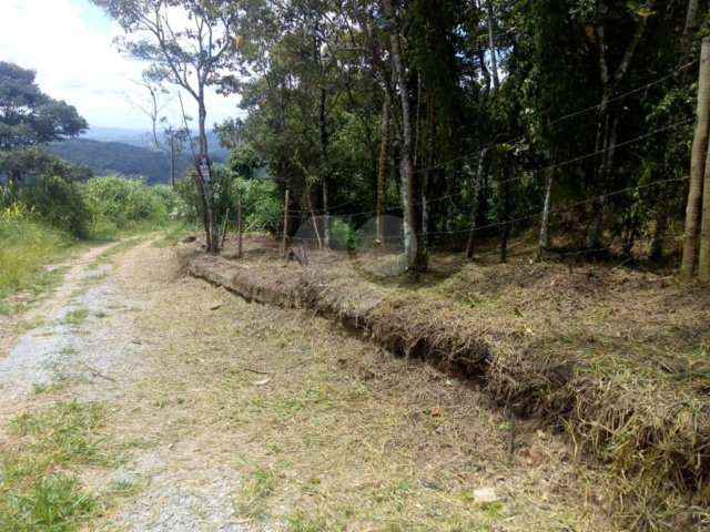 Terreno à venda no condomínio Sausalito, Mairiporã - SP