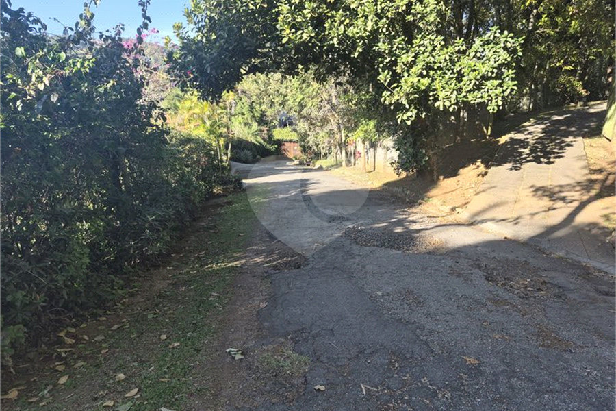 Terreno à venda no condomínio Alpes da Cantareira, Mairiporã - SP