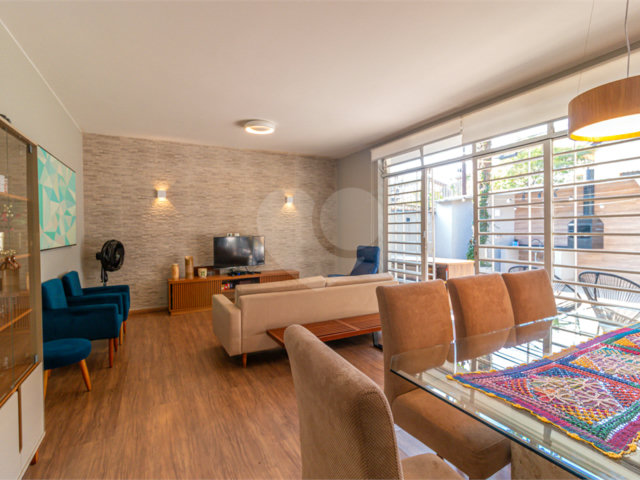 Casa Térrea à venda com 3 quartos, sendo 1 suíte,  em Chácara Santo Antônio, São Paulo, SP