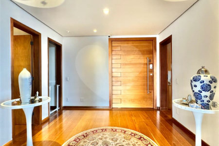 Apartamento à venda com 4 suítes em Vila Suzana, São Paulo, SP