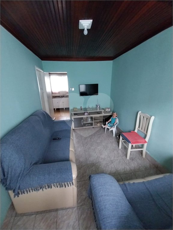 Sobrado à venda com 3 quartos, sendo 1 suíte, em Tremembé, São Paulo, SP