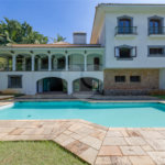 Casa à venda com 5 suítes no condomínio Chácara Flora, São Paulo - SP