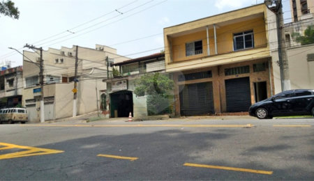 Sobrado à venda com 4 quartos, sendo 1 suíte,  em Santana, São Paulo, SP