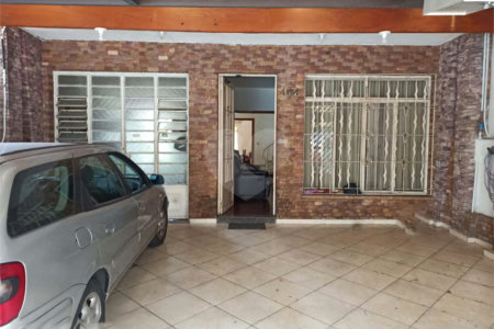 Casa à venda com 4 quartos, sendo 1 suíte, em Perdizes, São Paulo, SP